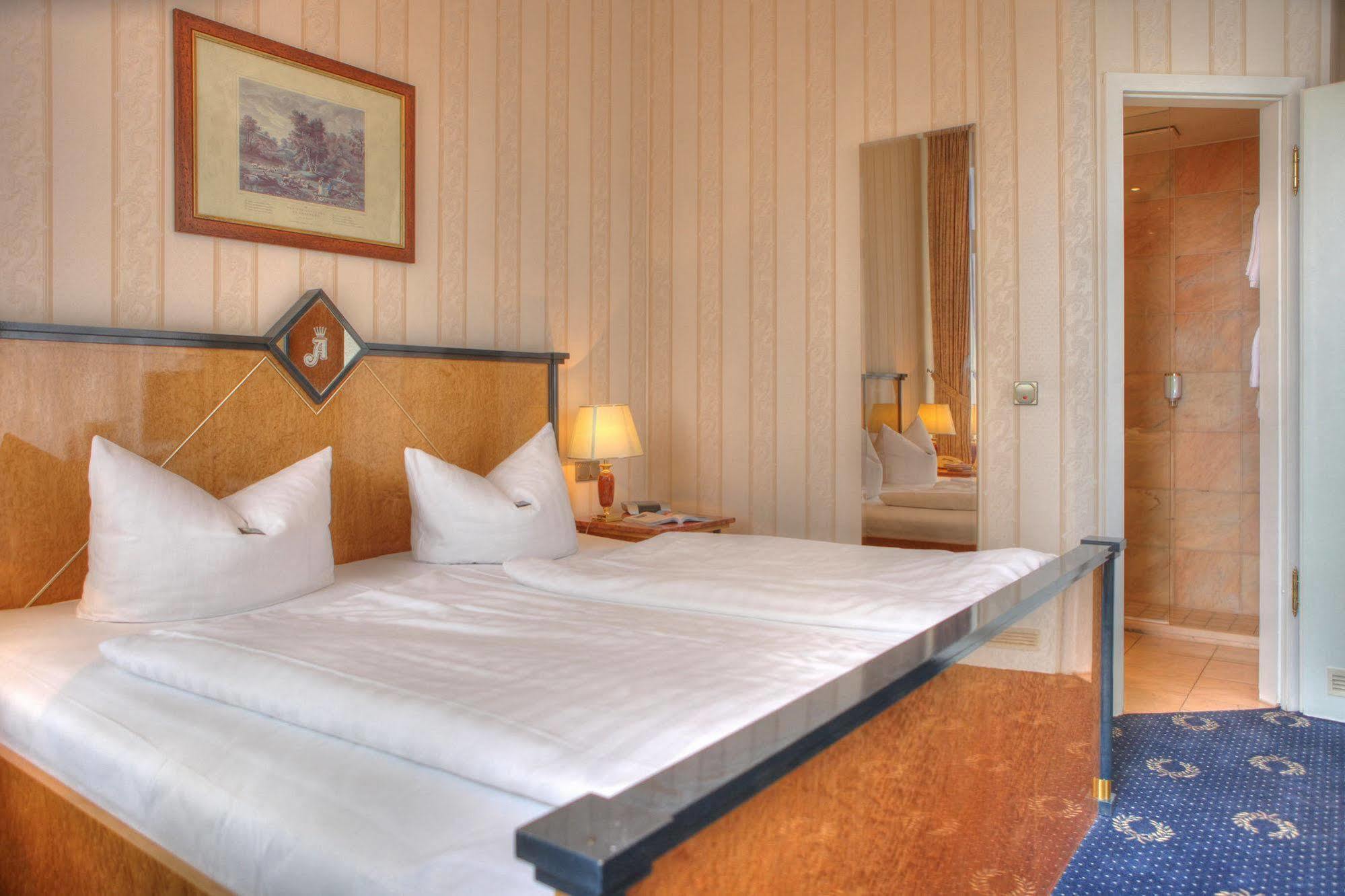הרינגסדורף Seetelhotel Strandhotel Atlantic מראה חיצוני תמונה