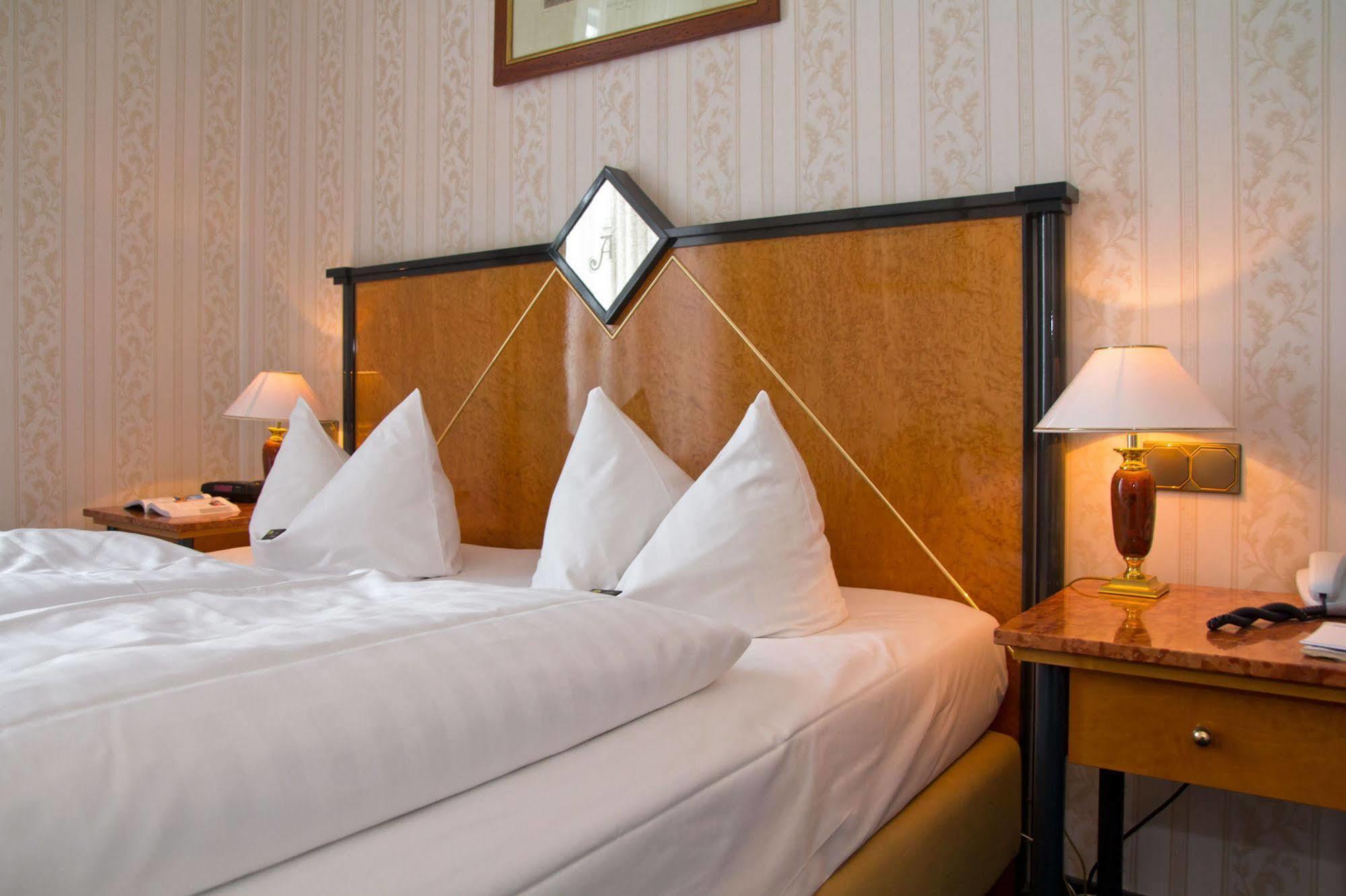 הרינגסדורף Seetelhotel Strandhotel Atlantic מראה חיצוני תמונה