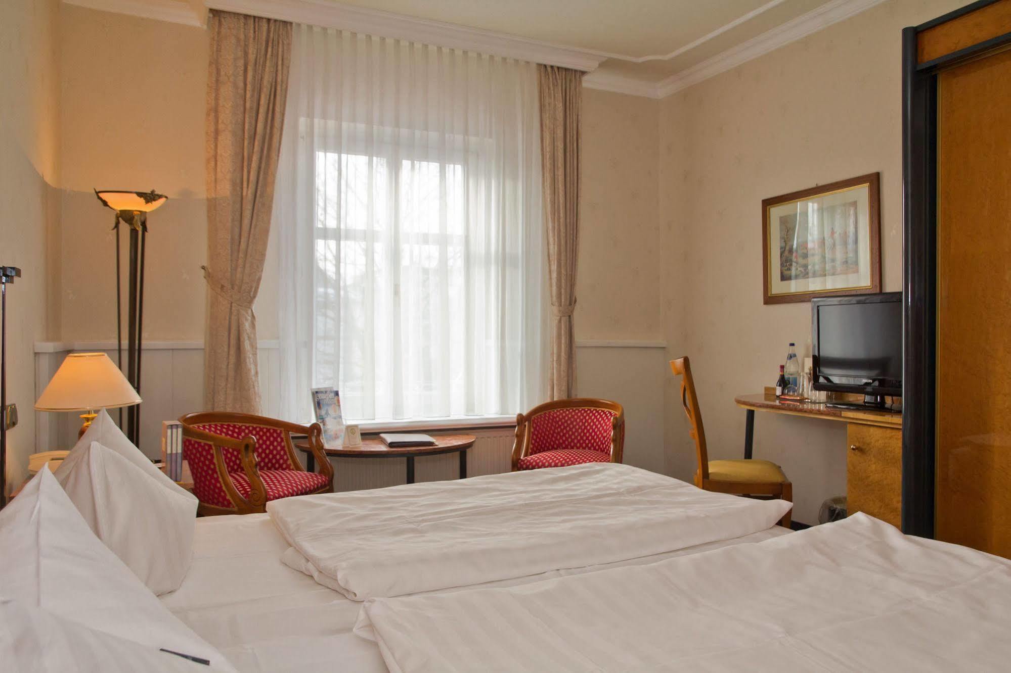 הרינגסדורף Seetelhotel Strandhotel Atlantic מראה חיצוני תמונה