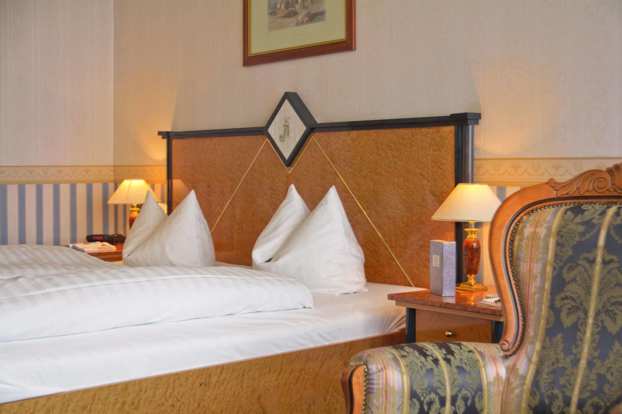 הרינגסדורף Seetelhotel Strandhotel Atlantic מראה חיצוני תמונה